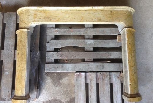 Recuperando Brick and Stone Coppia camini antichi marmo giallo - 1