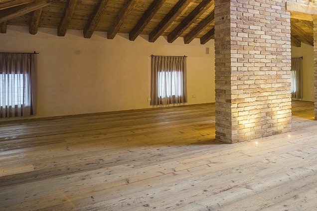 PARQUET / PAVIMENTI IN LEGNO (massello-massiccio) - 2