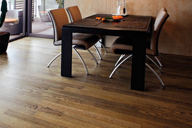 PARQUET / PAVIMENTI IN LEGNO (noce-nazionale) - 1