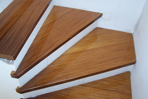 LEGNO IN PARQUET DA VIVERE RIVESTIMENTO SCALA - 7