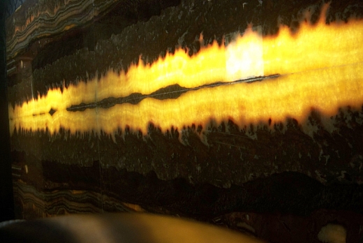 venature in evidenza retroilluminando l