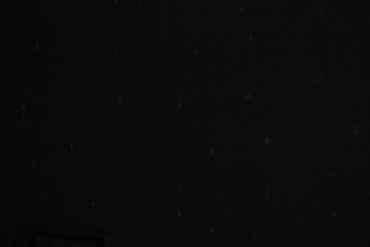 Rivestimento per pareti in resina epossidica con decori che con il buio si illuminano