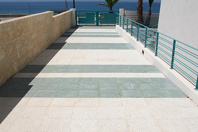 PAVIMENTI PER ESTERNI - 1