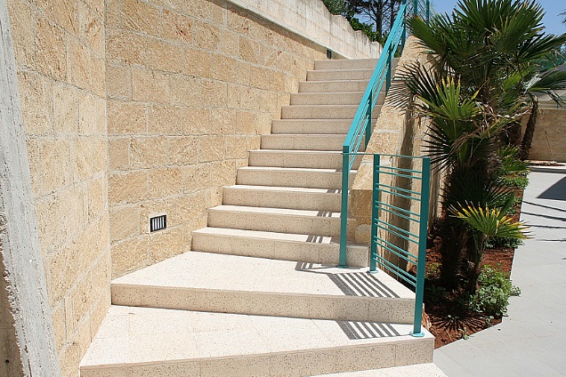 PAVIMENTI PER ESTERNI - 6