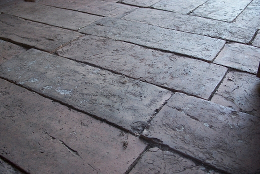 pavimento in cotto recuperato in Lombardia. Formato rettangolare