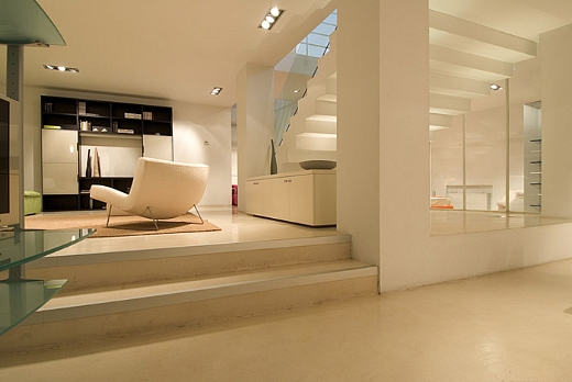 Pavimenti in resina - TS04 Dega Spatolato Finitura Satinata Dega Gamma Eco/TR e Dega Brek colore Beige Naturale.