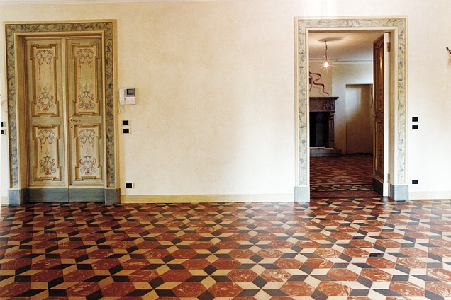 Fornace Polirone, esempio di pavimento disegnato