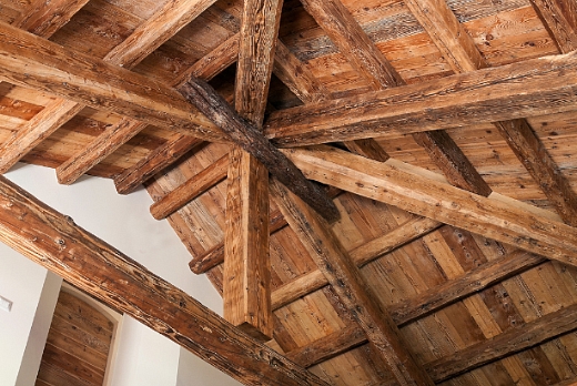 ANTICA EDILIZIA s.r.l. Travi in Legno Antico Originale per Tetti e Solai - 9