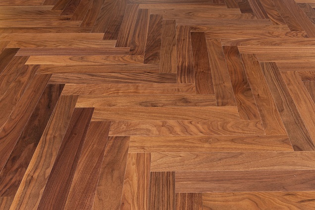 PARQUET / PAVIMENTI IN LEGNO (noce) - 2