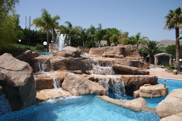 rockwall-rocce artificiali