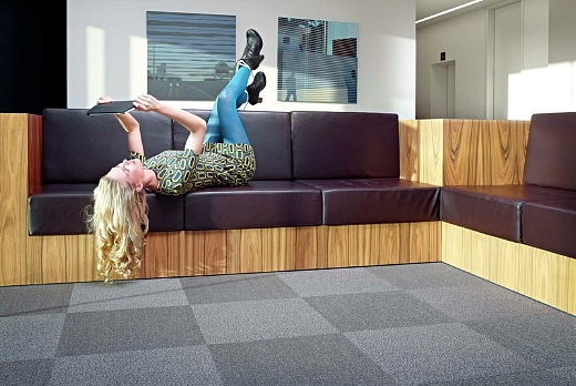 Liuni SpA Moquette Tufted Bouclè CONVERSE - 1