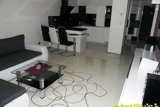 Pavimentidiresina.it di Rita Raffaele Raffaele Rita - 2