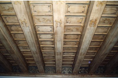 Soffitti in legno dipinti