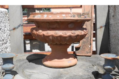 Vaso in cotto antico