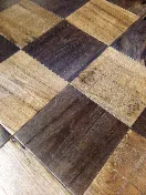 Pavimento in legno antico a dama — immagine 4 di 4