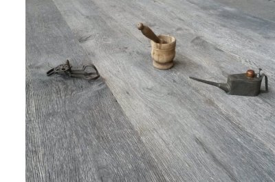 Pavimenti a listoni in legno antico
