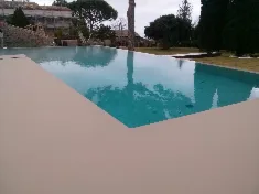 Infinity Outdoor il pavimento esterno continuo — immagine 1 di 5