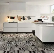 Lavoro realizzato con Maioliche Antiche — immagine 1 di 3