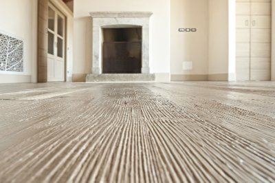 Pavimenti listoni in legno antico di recupero