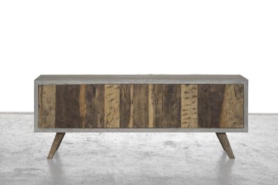 Complementi in legno antico di recupero