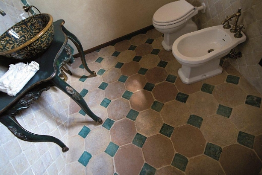 Ottagono con tozzetto smaltato ramina lato 10,5