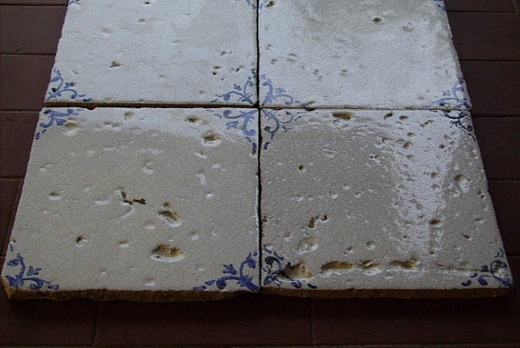 Rivestimenti adatti per cucine decorati a mano.